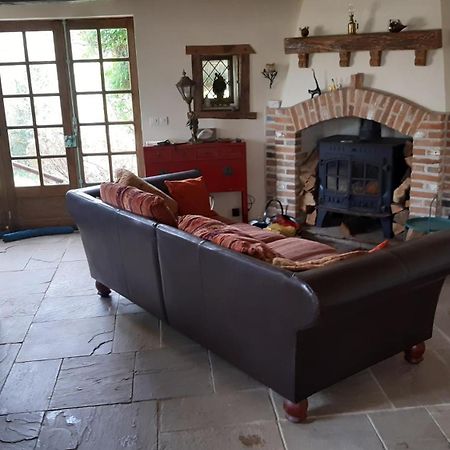 Bed and Breakfast Au Coeur Des Loges Saint-Bonnet-de-Bellac Exterior foto